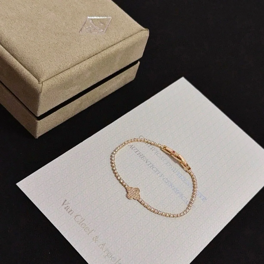 Van Cleef & Arpels Rose Gold Pavé Clover Diamond Tennis Bracelet - Picture 5 of 5